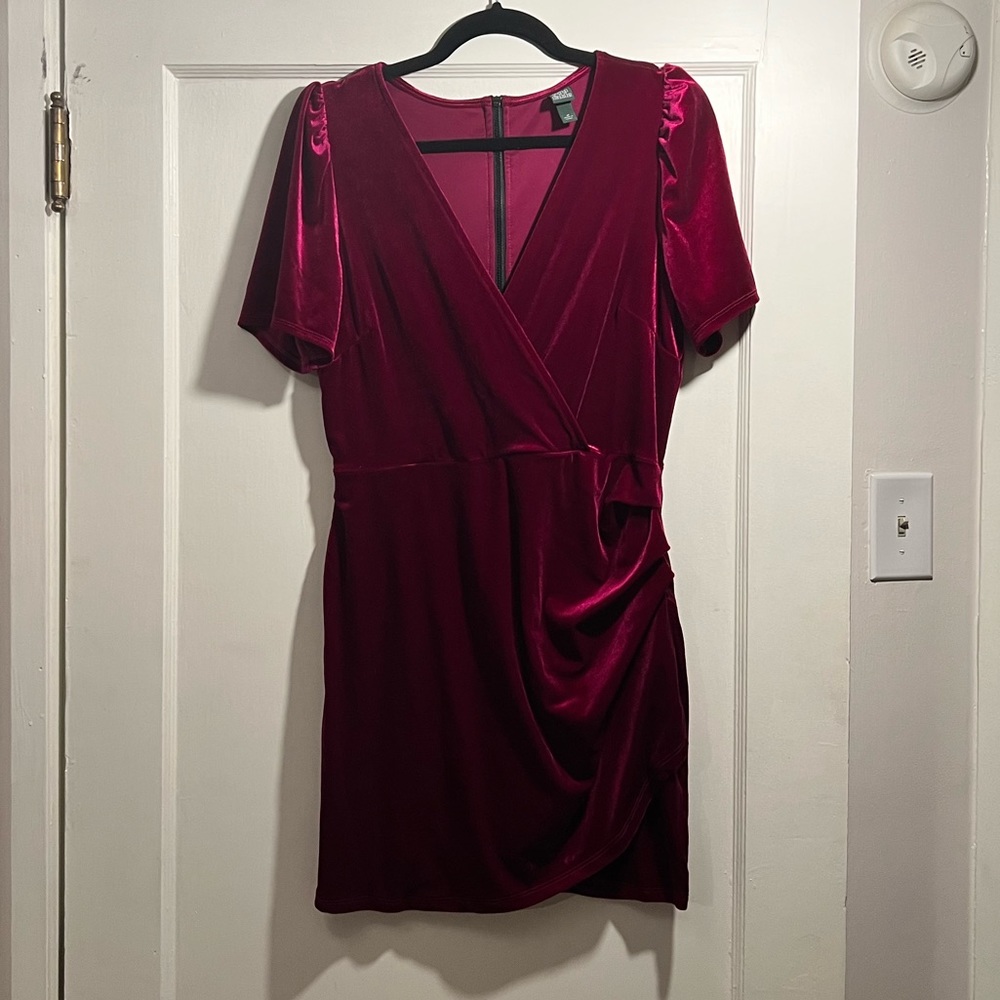 Wild Fable magenta pink velvet ruched dress size M